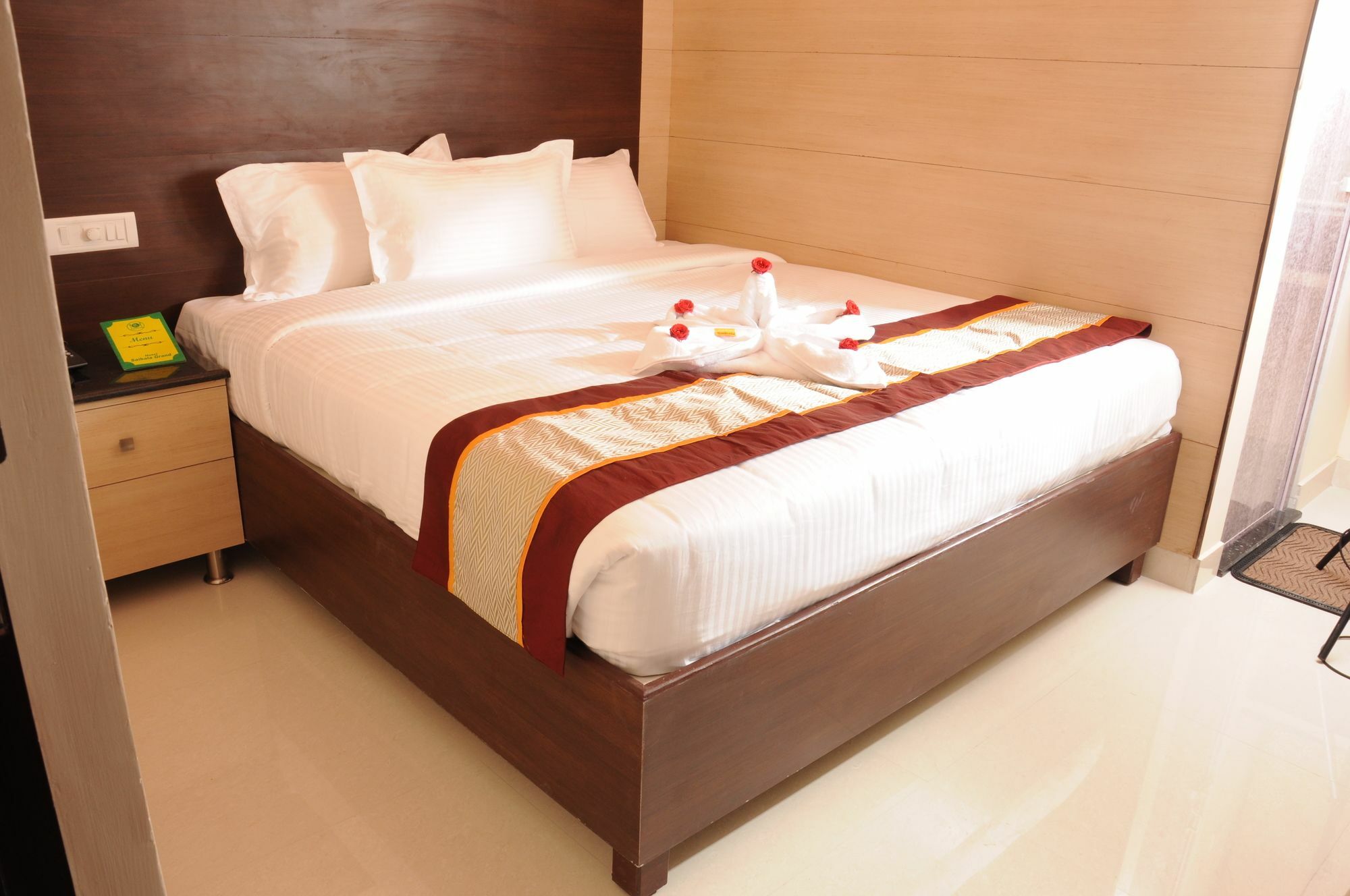 Super Townhouse Chennai Near Airport Formerly Sai Bala Budget Dış mekan fotoğraf