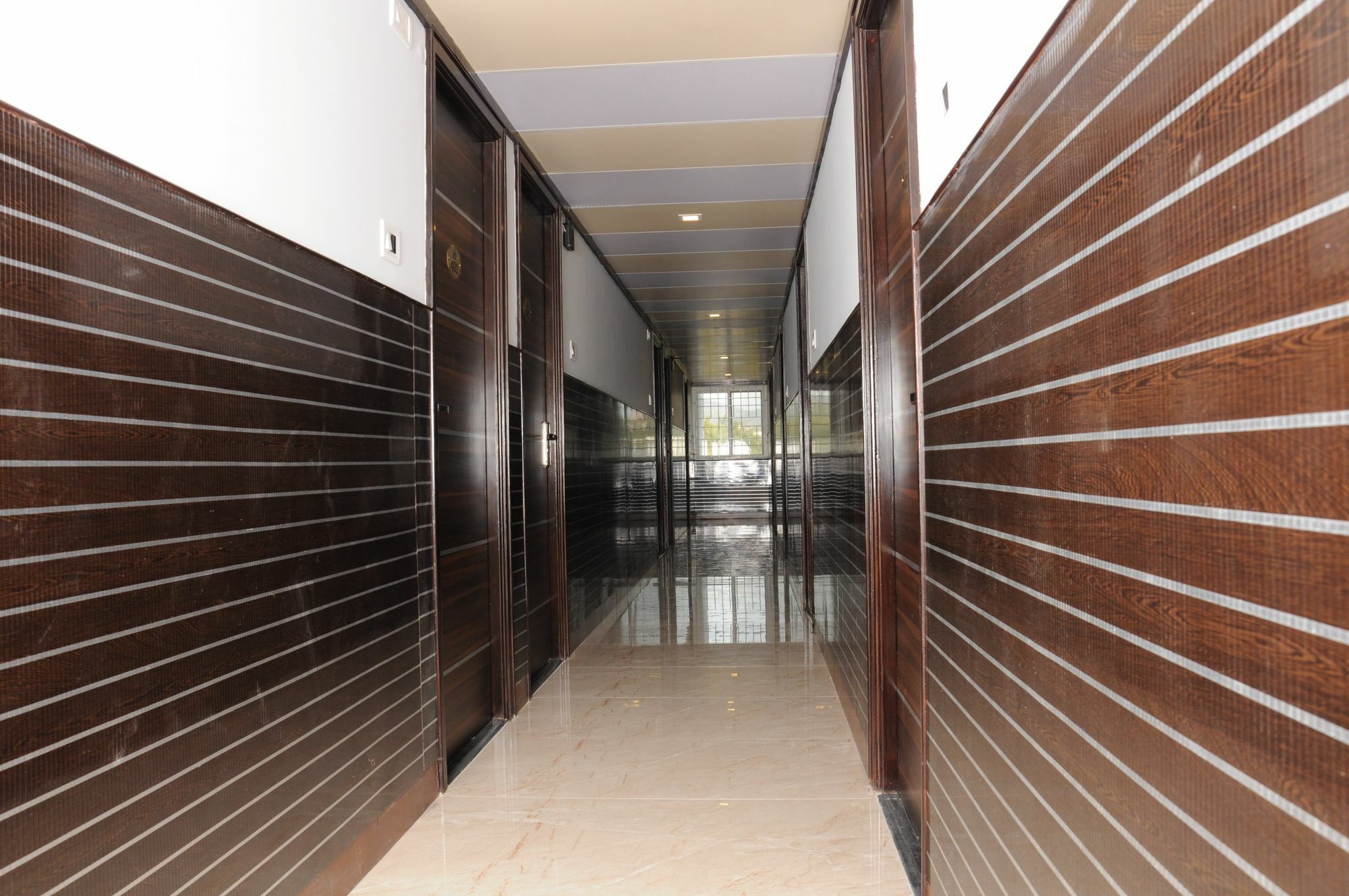 Super Townhouse Chennai Near Airport Formerly Sai Bala Budget Dış mekan fotoğraf