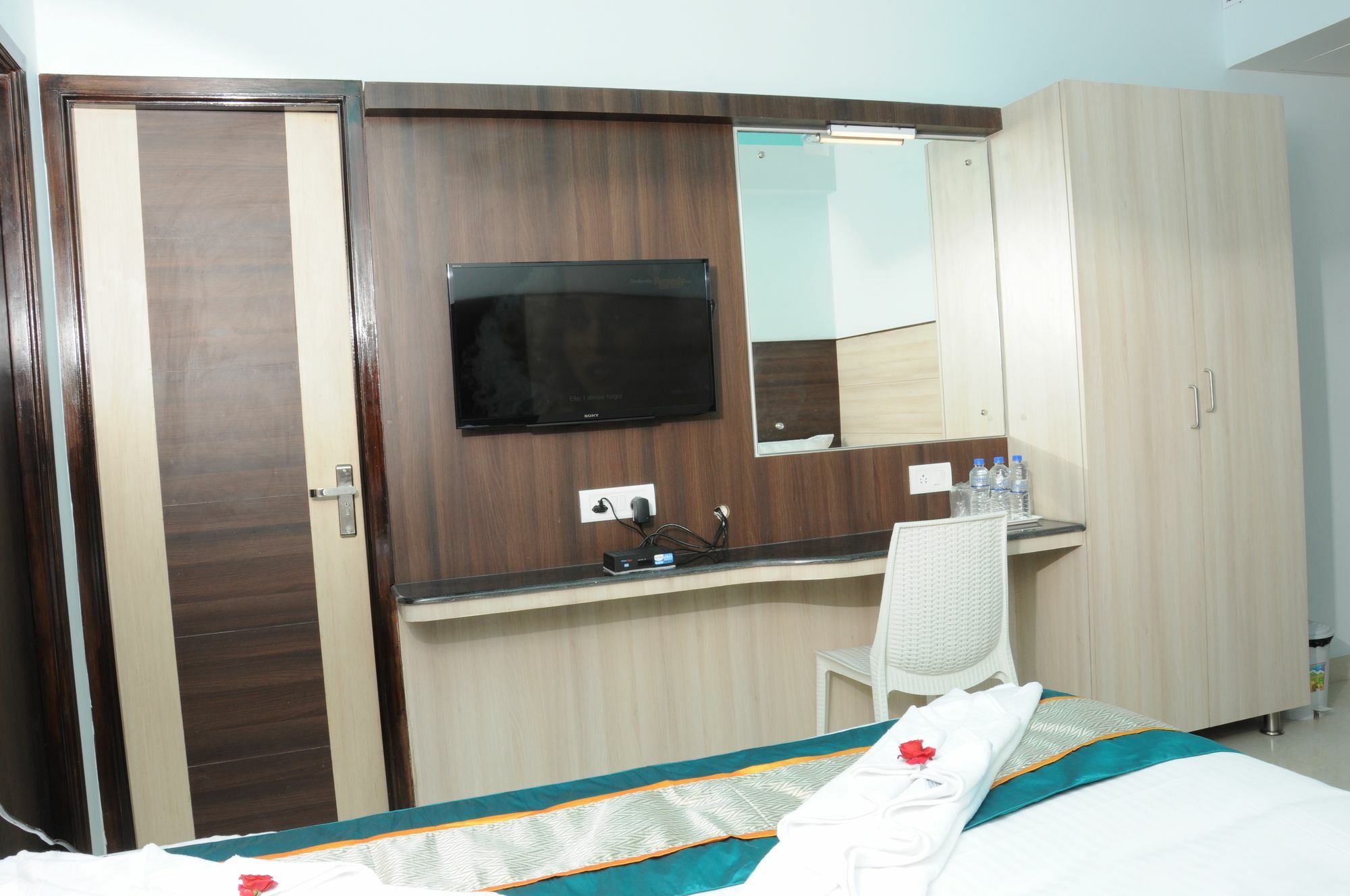 Super Townhouse Chennai Near Airport Formerly Sai Bala Budget Dış mekan fotoğraf